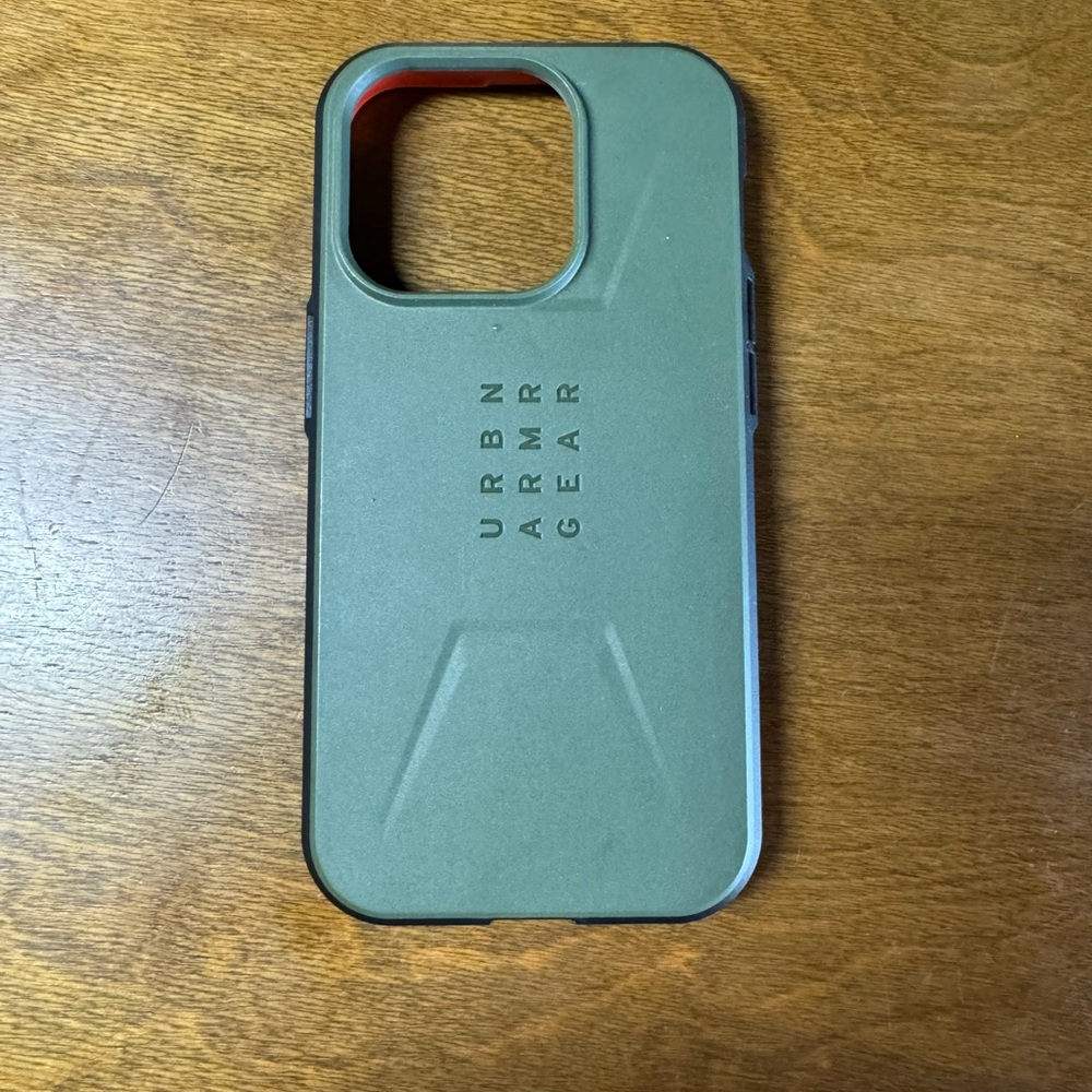 Urban armor gear iPhone 15 pro